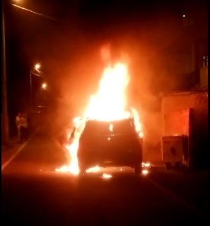 Aynı mahallede 3 ayrı yangın korkuttu