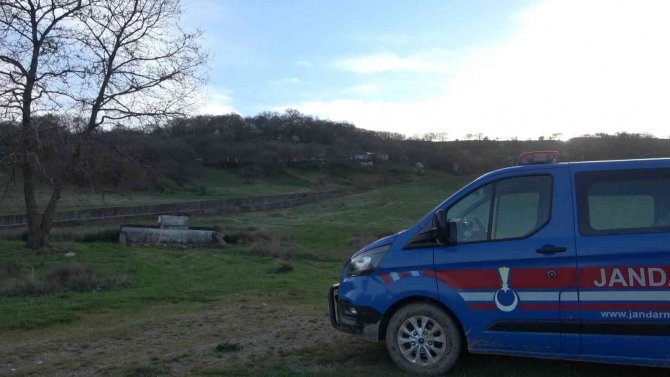 Dehşete düşüren olay, anne ile oğlu ölü bulundu, baba ile kızı yaralı