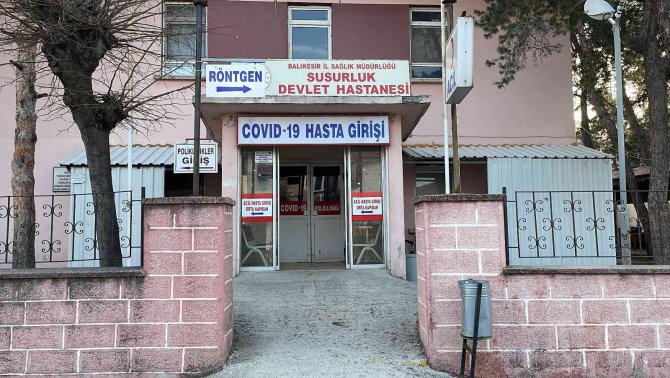 Dehşete düşüren olay, anne ile oğlu ölü bulundu, baba ile kızı yaralı