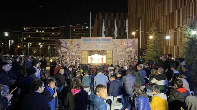 Konya'da renkli iftar