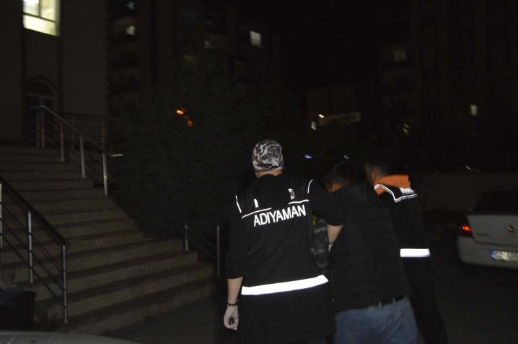 'Mirro' 1 kilo uyuşturucu buldu; 3 gözaltı