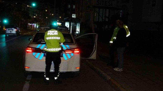 Polisten kaçan alkollü sürücüden inanılmaz sözler