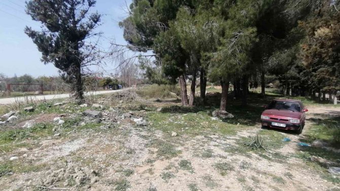 Sahur vakti bir genci öldüren şahsı saklamak isteyen 2 kişi yakalandı