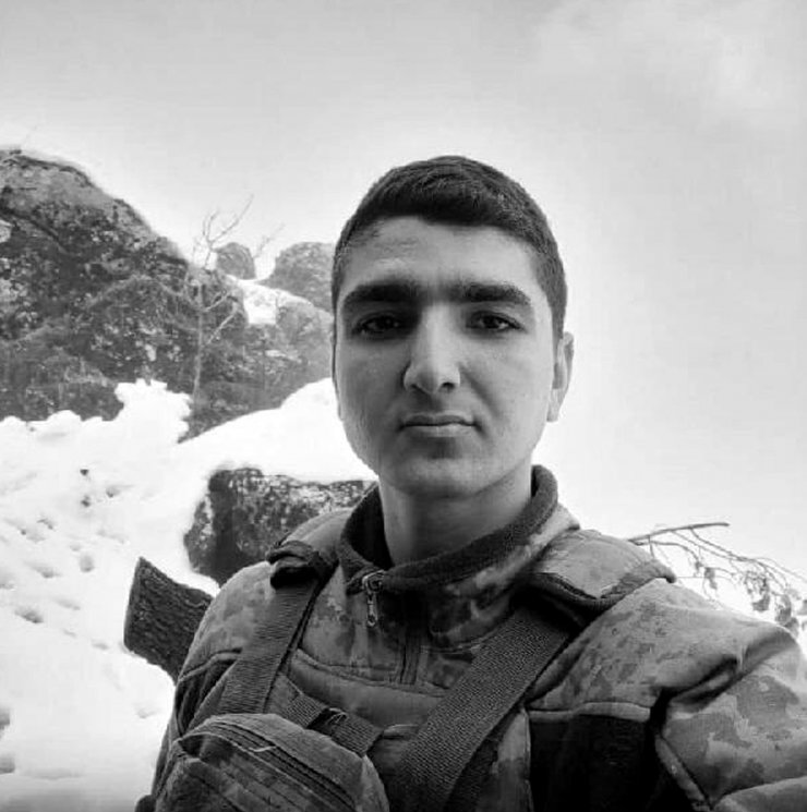 Şehit asteğmen, son yolculuğuna uğurlandı