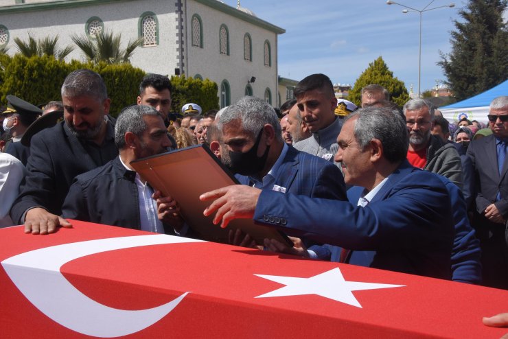 Şehit asteğmen, son yolculuğuna uğurlandı