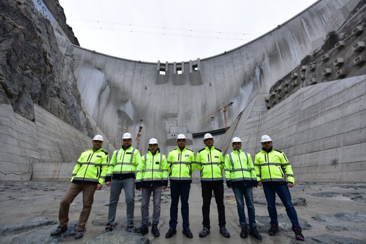 Su altında kalacak Yusufeli’nin yeni yerleşim yerinde 3 etap tamam