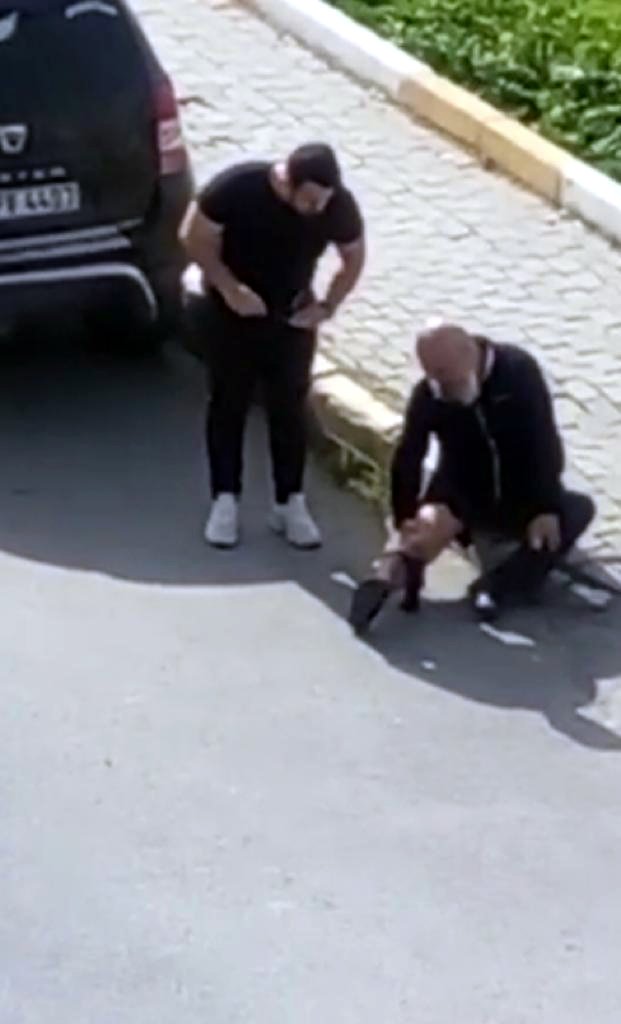 "Yengeme neden kötü davranıyorsun" diyerek kardeşini vurdu