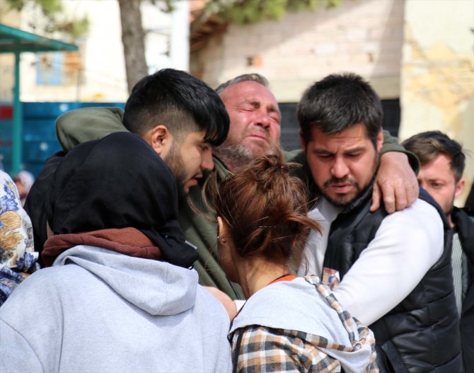 Cirit antrenmanında attan düşerek ölen genç toprağa verildi