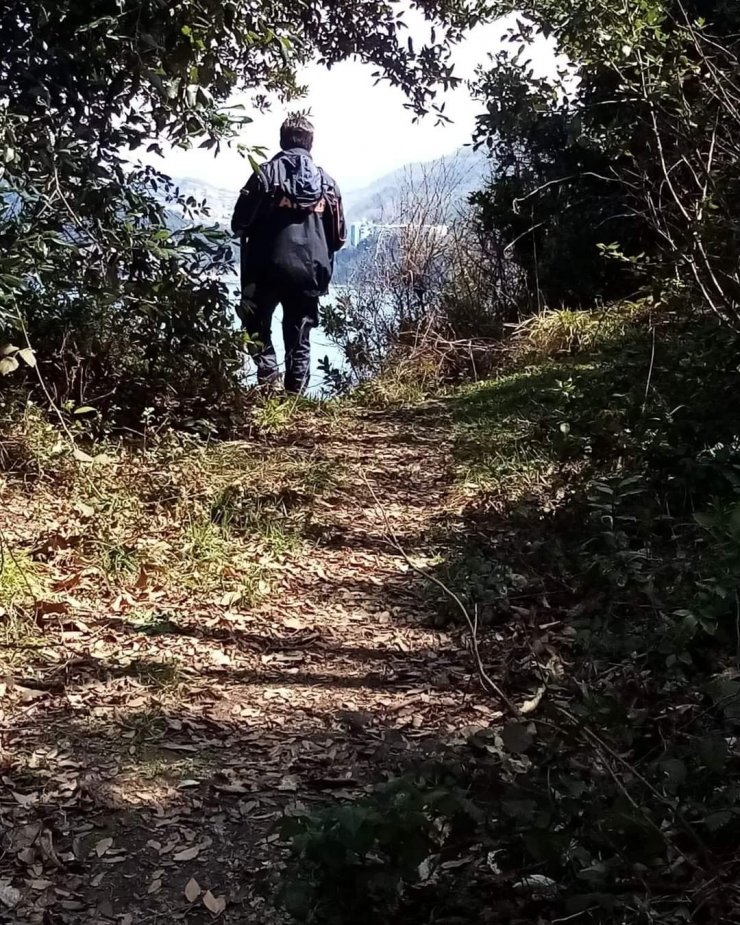 Kayıp kişinin deniz kenarında ayakkabısı bulundu