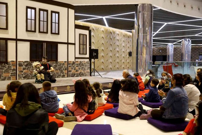 Ateş gösterileri nefes kesti