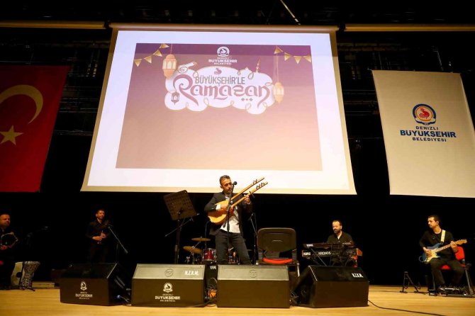 Ateş gösterileri nefes kesti