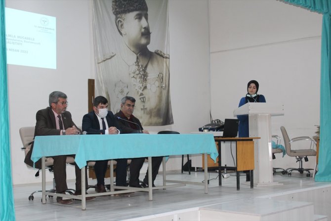 Bağımlılıkla mücadele çalıştayı başladı