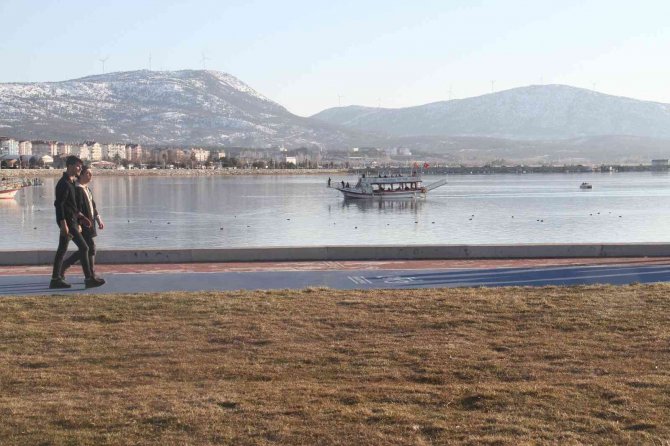 Beyşehir Gölü’nde tekne turları başladı