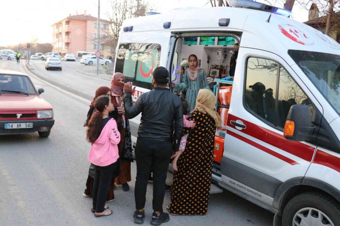 Suriyeli sığınmacıların yaşadığı evin odunluğu alev alev yandı