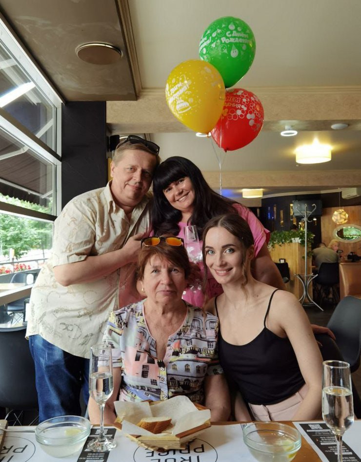 Ukraynalı çiftin aklı, savaş bölgesindeki çocuklarında