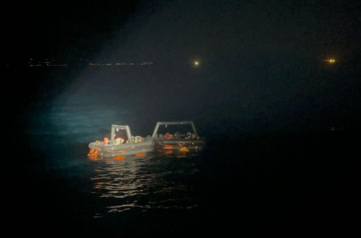 25 kaçak göçmen kurtarıldı