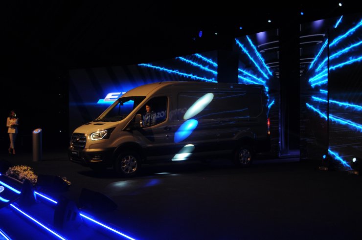 Bakan Varank: Yasaklardan sanayimiz doğrudan etkilenecek