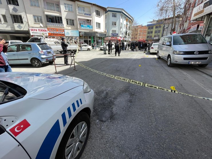 Husumetlisini tüfekle vurup, polise teslim oldu