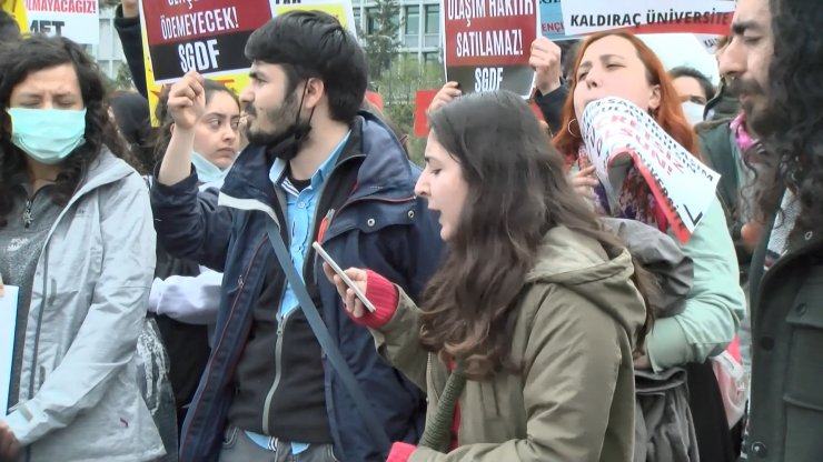 İBB önünde toplu ulaşım zammı protestosu 