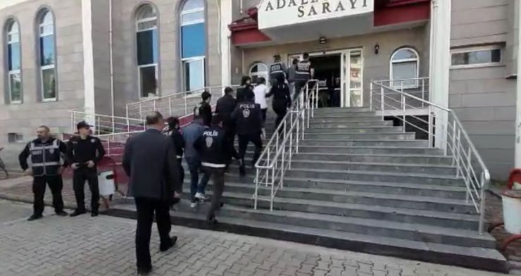 İş insanını kaçırıp, 400 bin dolar fidye istediler