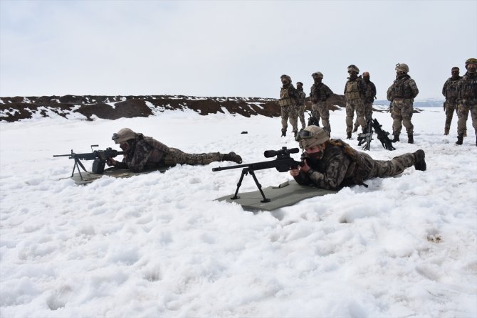 Kadın PÖH'ler görev için sürekli teyakkuzda