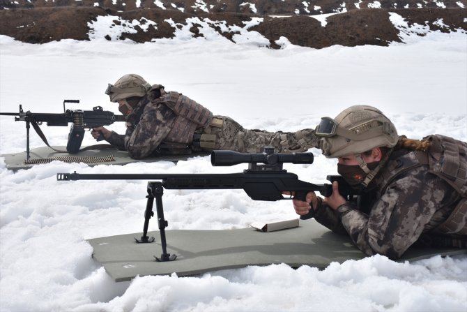 Kadın PÖH'ler görev için sürekli teyakkuzda