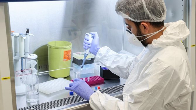 30 dakikada sonuç veren yerli ve milli Kovid-19 tanı kiti pazartesi piyasada