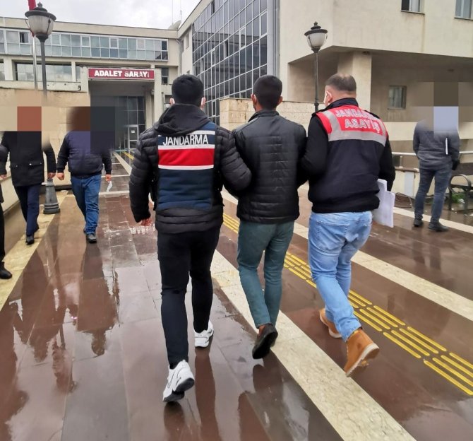 Yağma suçundan aranan hükümlü yakalandı