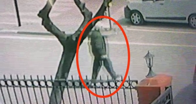 Bursa’da 59 bin liralık kapkaç kameralara böyle yansıdı