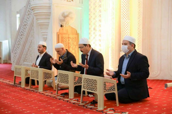 Mardin’de şehit polisler için mevlid okutuldu