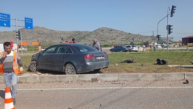 Askeri araç kaza yaptı: 5 yaralı