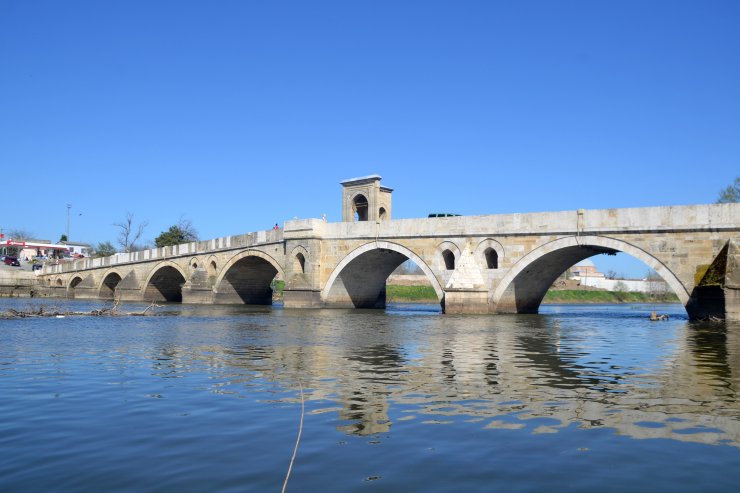 Edirne'de, geçen yıl taşan Tunca Nehri'nin debisi bu yıl düştü