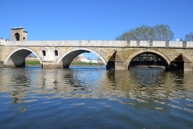 Edirne'de, geçen yıl taşan Tunca Nehri'nin debisi bu yıl düştü