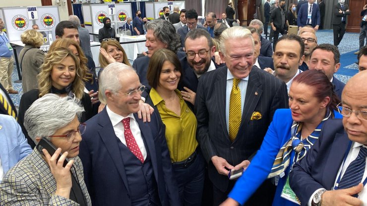 Fenerbahçe YDK Başkanlığı'na Uğur Dündar seçildi