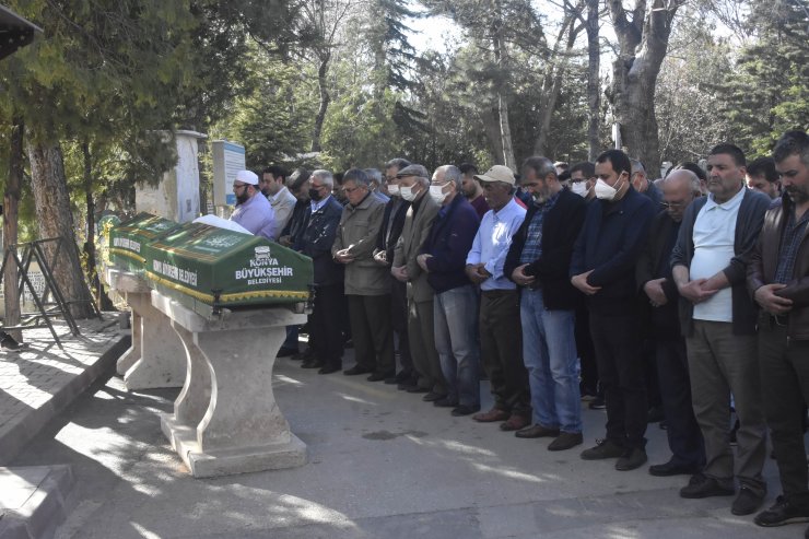 Öldürülen doktor memleketi Konya'da toprağa verildi