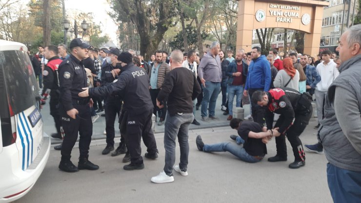 'Ramazanda alkol içemezsiniz' tartışması kavgaya dönüştü; 3 gözaltı