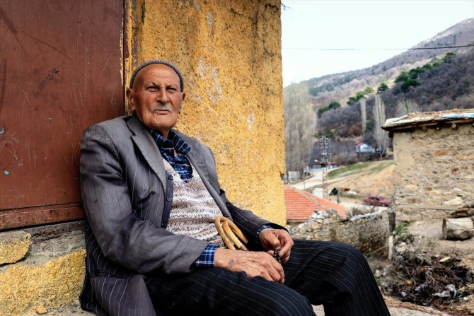 Ağaçlandırma seferberliğinin kahramanı 2 kardeş eserleri ormanla gurur duyuyor