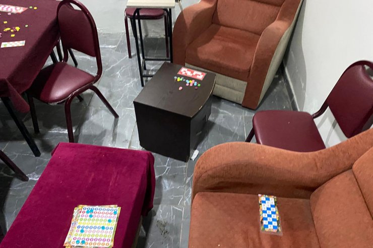 Depoya 'kumar' baskını: 18 kişiye 32 bin lira ceza