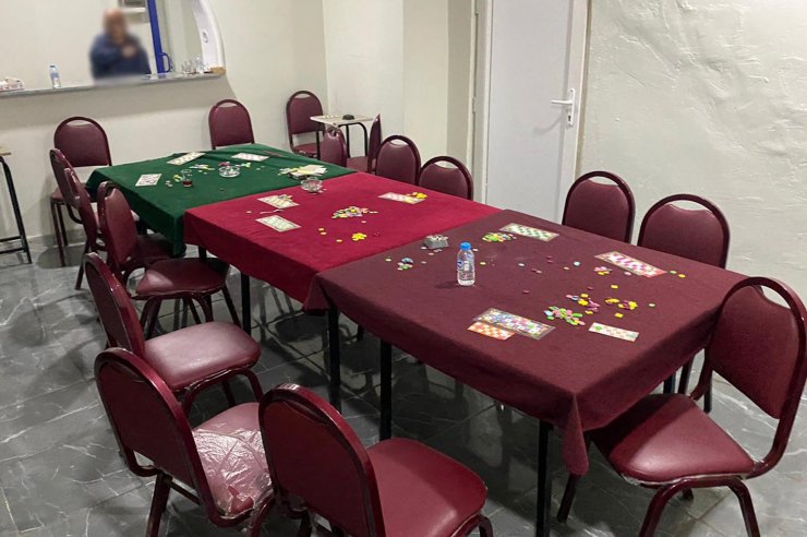 Depoya 'kumar' baskını: 18 kişiye 32 bin lira ceza