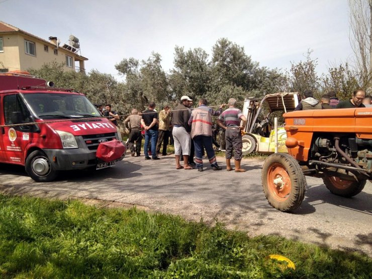 Devrilen forkliftin altında kalarak yaşamını yitirdi