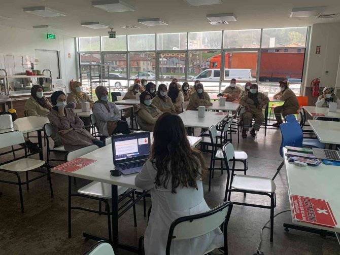 Fabrikalarda kansere farkındalık eğitimi düzenlendi