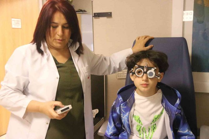 ‘Göz kuruluğu’ görme kaybına kadar yol açıyor