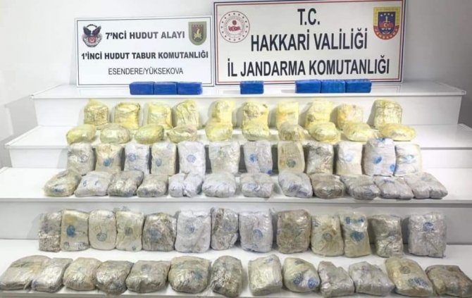 Hakkari’de zehir tacirlerine darbe: 127 kilogram eroin ele geçirildi