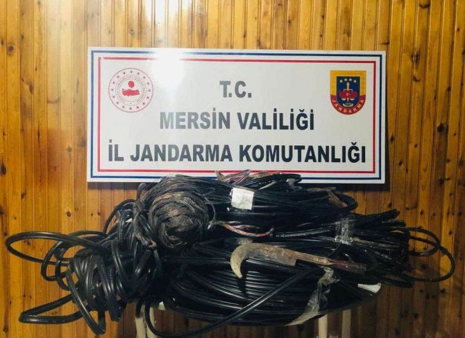 Kablo hırsızlığı yapan 3 şüpheli tutuklandı