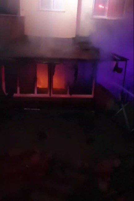 Korkutan yangın: 7 kişi dumandan etkilendi