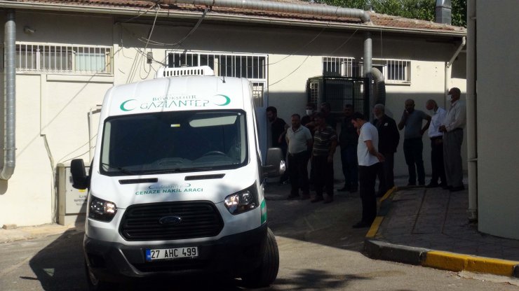 Otomobilin çarptığı motosikletin sürücüsü, 16 günlük yaşam savaşını kaybetti