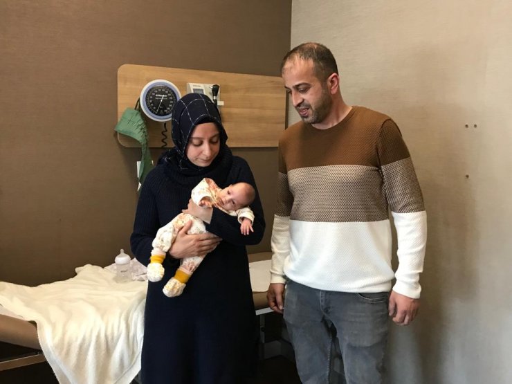 Üçüz kardeşlerden Nisa bebek, mucizeyle hayata tutundu