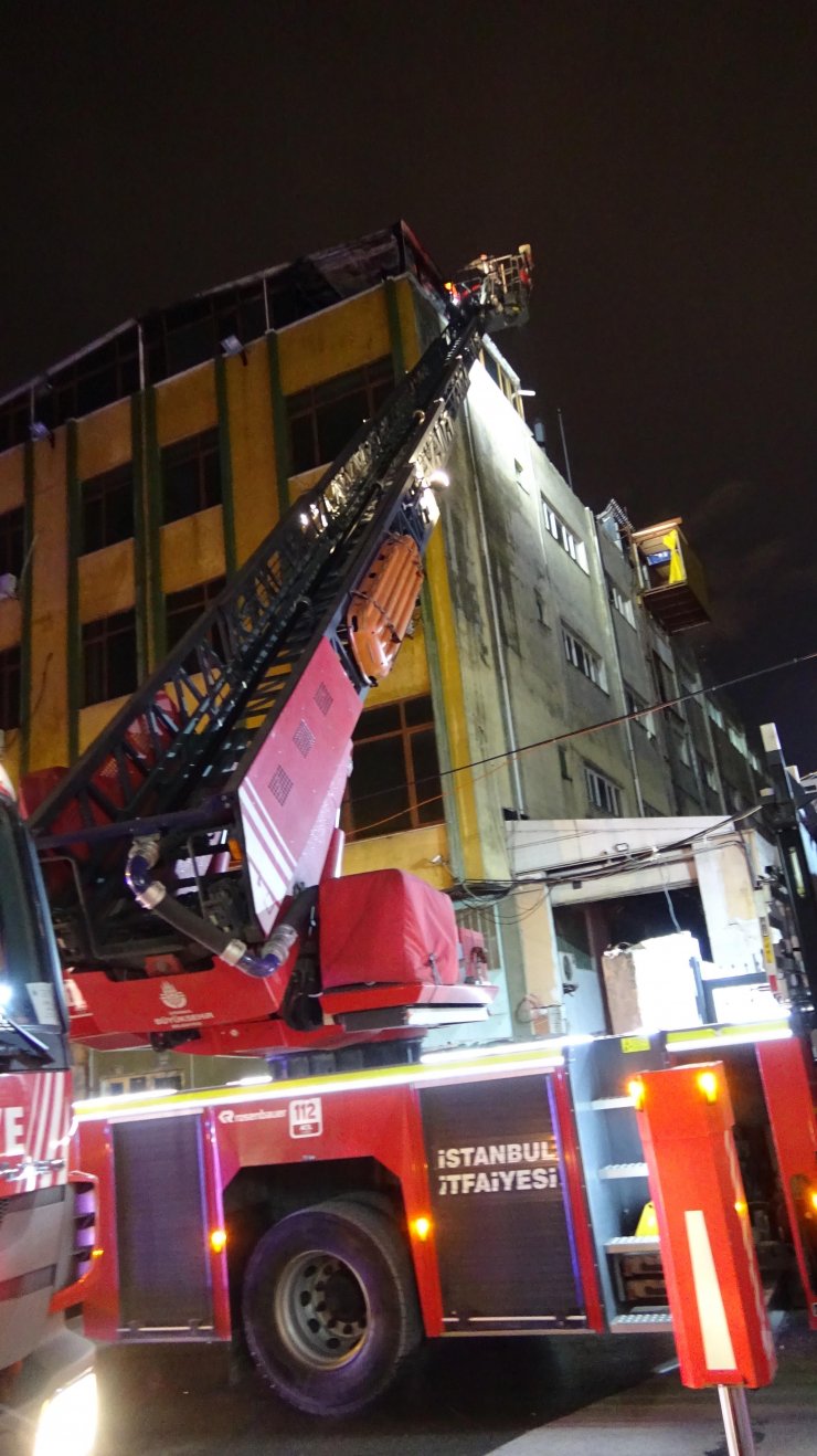 Metal kaplama fabrikasında yangın