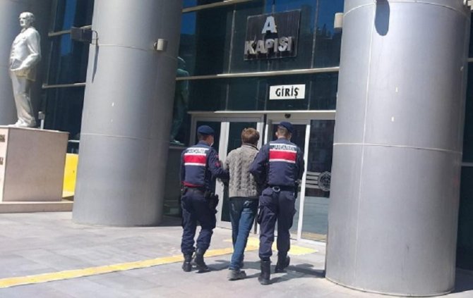 Şantiyeden malzeme çalarken suçüstü yakalandı