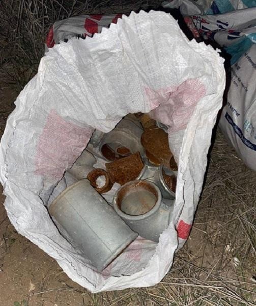 Şantiyeden malzeme çalarken suçüstü yakalandı